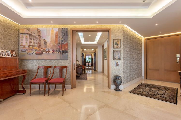 Apartamento de 4 alcobas en venta en Santa Barbara Alta, Bogotá, 404 m² · foto 10 de 20