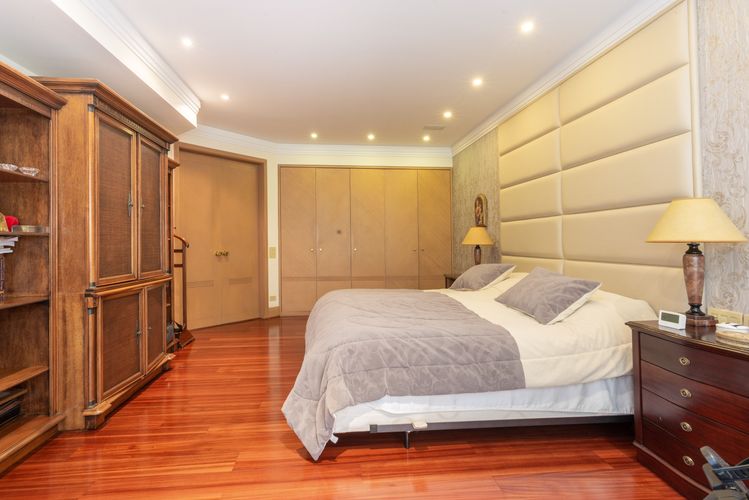 Apartamento de 4 alcobas en venta en Santa Barbara Alta, Bogotá, 404 m² · foto 14 de 20