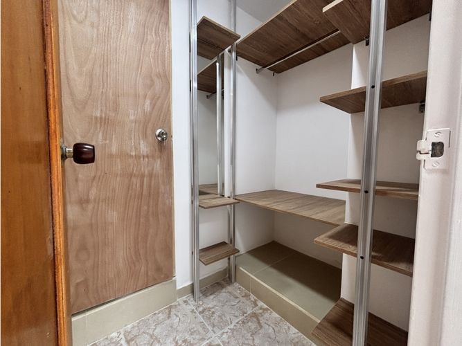 Apartamento de 4 alcobas en arriendo en El Diamante No. 2, Medellín, 132 m² · foto 10 de 19