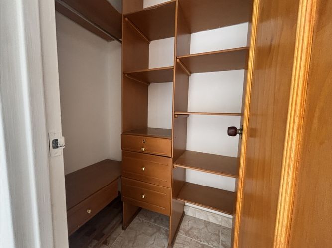 Apartamento de 4 alcobas en arriendo en El Diamante No. 2, Medellín, 132 m² · foto 13 de 19