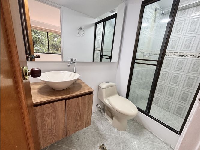 Apartamento de 4 alcobas en arriendo en El Diamante No. 2, Medellín, 132 m² · foto 19 de 19
