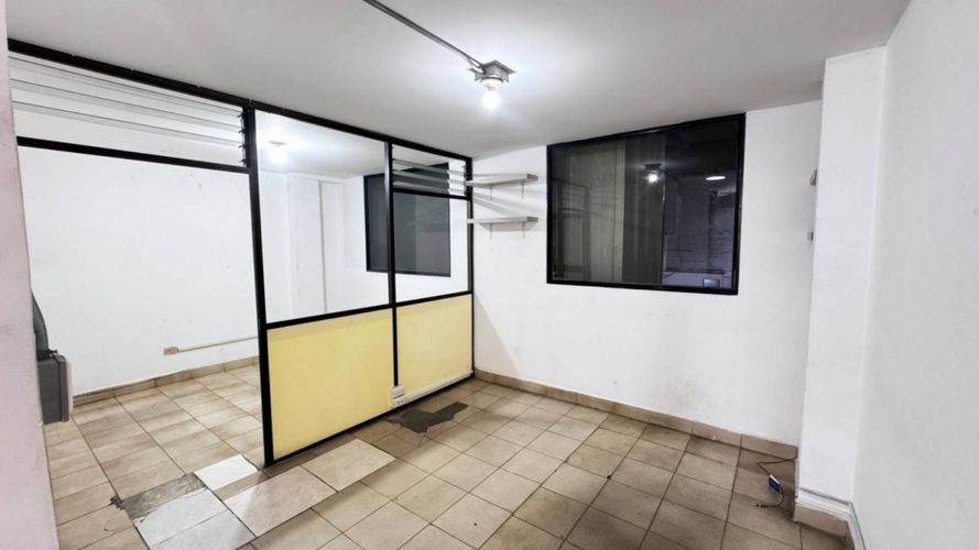 Bodega en arriendo en El Poblado, Medellín, 250 m² · foto 6 de 7