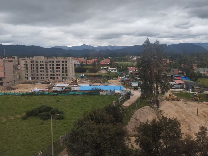 Oficina en arriendo en Centro Historico, Chía, 804 m² · foto 2 de 15