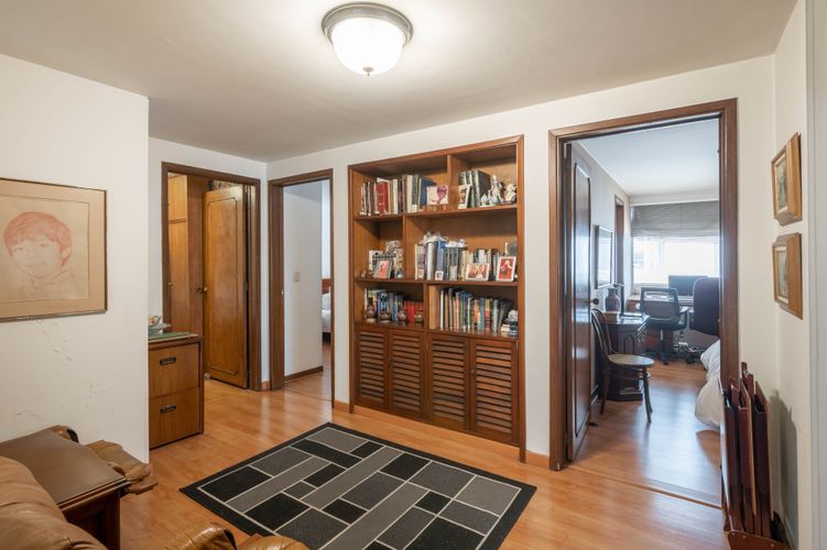 Apartamento de 3 alcobas en venta en Chico Norte, Bogotá, 202 m² · foto 19 de 20