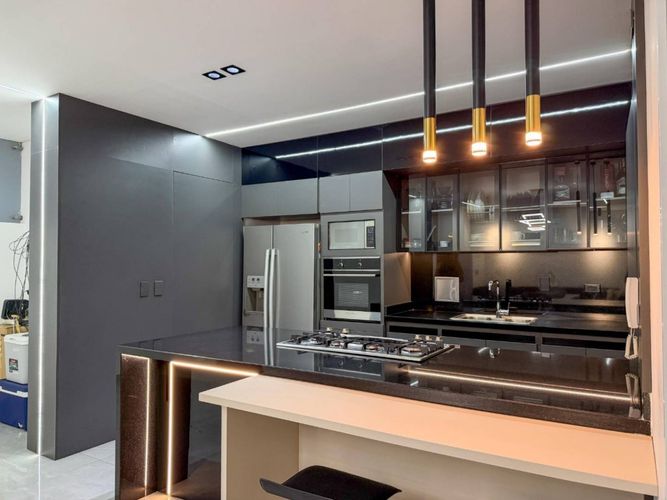 Casa de 3 alcobas en venta en Lagos Del Cacique, Bucaramanga, 218 m² · foto 3 de 19