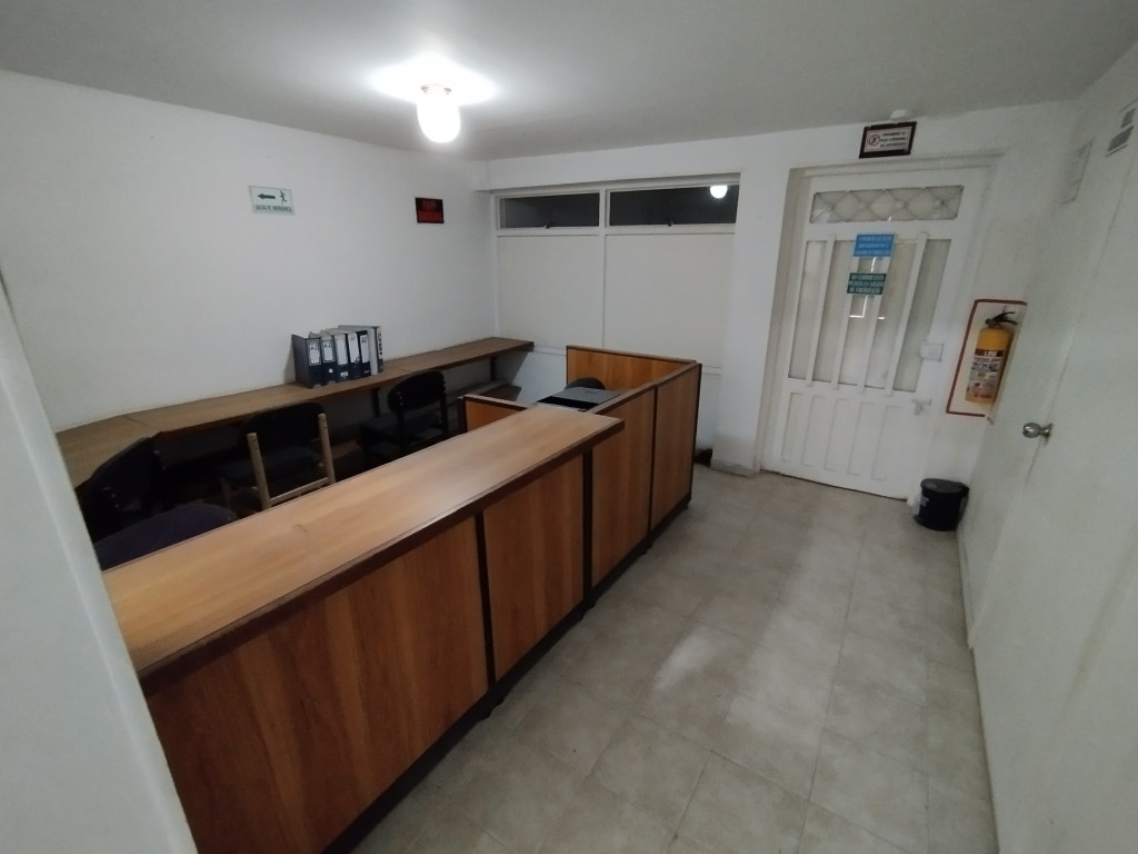 Casa en venta en Castilla, Bogotá · foto 2 de 24