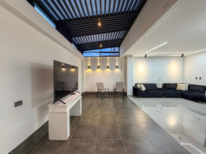 Casa de 3 alcobas en venta en Lagos Del Cacique, Bucaramanga, 218 m² · foto 7 de 19