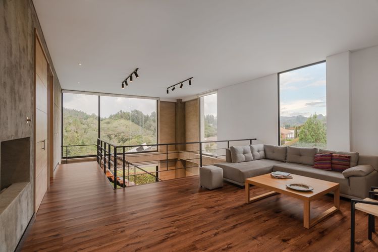 Casa de 3 alcobas en venta en Loma Del Escobero, Envigado, 450 m² · foto 7 de 17