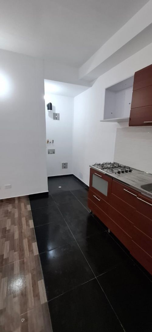 Apartaestudio en venta en Las Cruces, Bogotá, 29 m² · foto 4 de 15