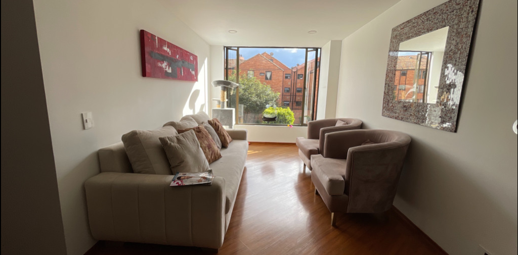 Apartamento en venta en San Antonio Norte, Bogotá · foto 2 de 18