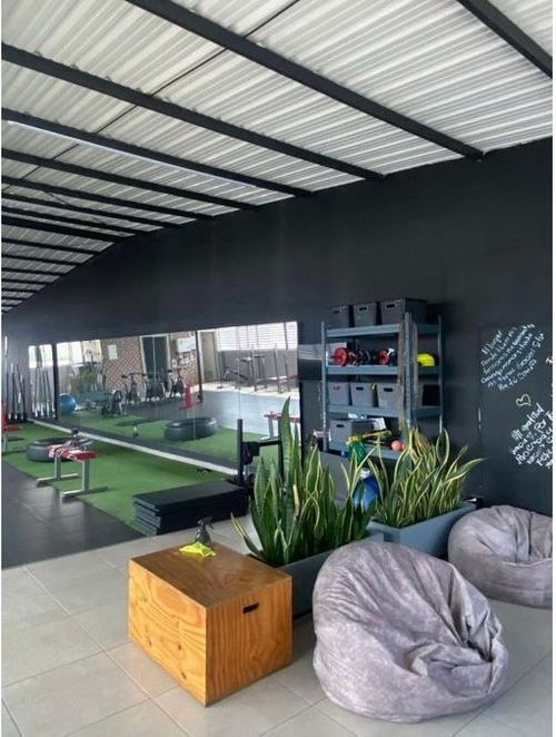 Edificio en venta en Caney, Cali, 860 m² · foto 4 de 12