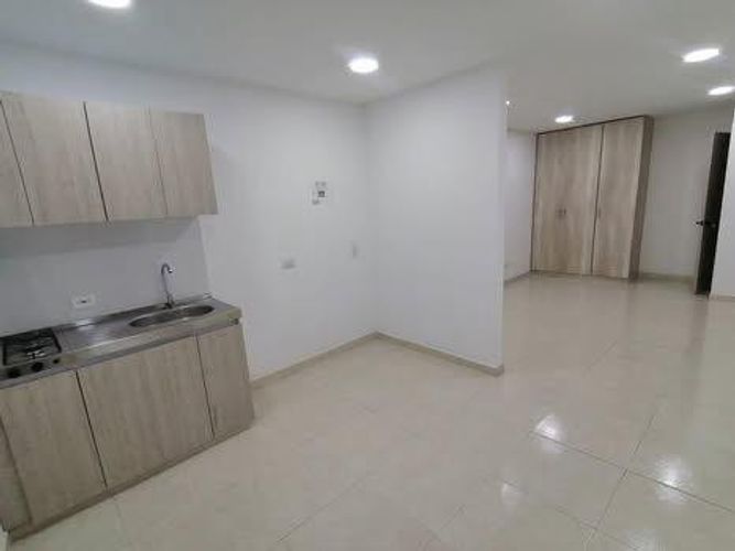 Edificio en venta en Caney, Cali, 860 m² · foto 6 de 12