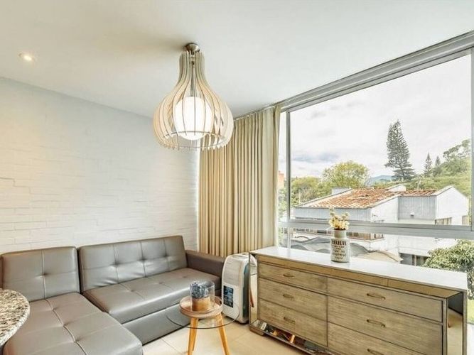 Apartamento de 1 alcoba en venta en El Poblado, Medellín, 37 m² · foto 4 de 10