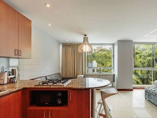 Apartamento de 1 alcoba en venta en El Poblado, Medellín, 37 m² · foto 9 de 10