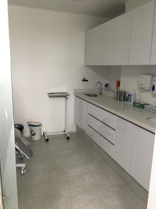Consultorio en venta en El Cortijo, Cajicá, 112 m² · foto 3 de 18