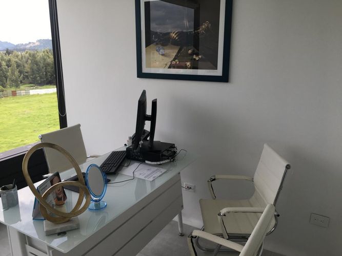 Consultorio en venta en El Cortijo, Cajicá, 112 m² · foto 7 de 18
