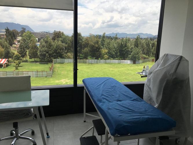 Consultorio en venta en El Cortijo, Cajicá, 112 m² · foto 10 de 18