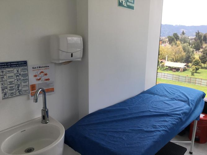 Consultorio en venta en El Cortijo, Cajicá, 112 m² · foto 12 de 18