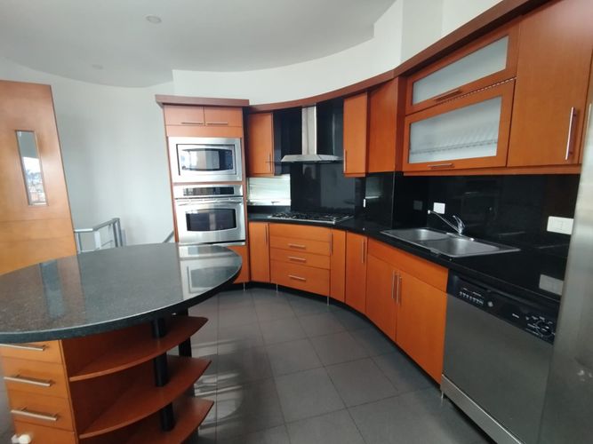Apartamento de 3 alcobas en venta en Santa Barbara Oriental, Bogotá, 299 m² · foto 7 de 24