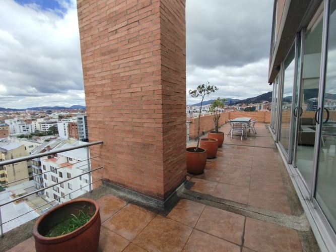 Apartamento de 3 alcobas en venta en Santa Barbara Oriental, Bogotá, 299 m² · foto 13 de 24