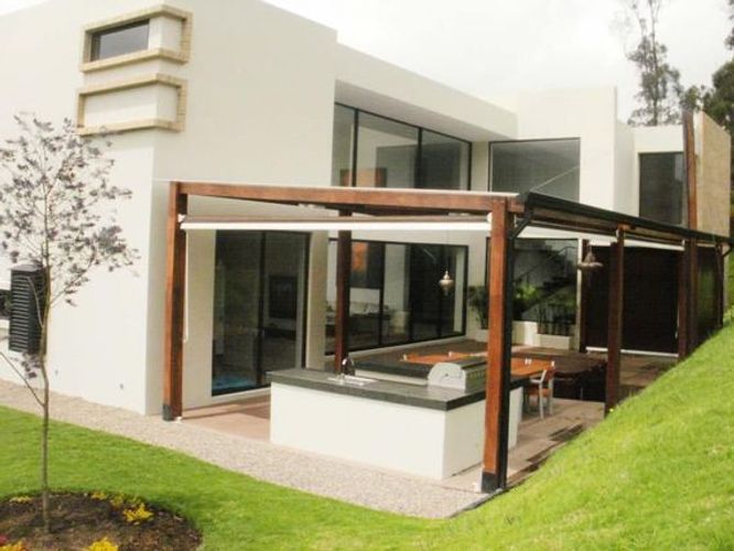 Casa de 3 alcobas en venta en Centro, Sopó, 450 m² · foto 3 de 20