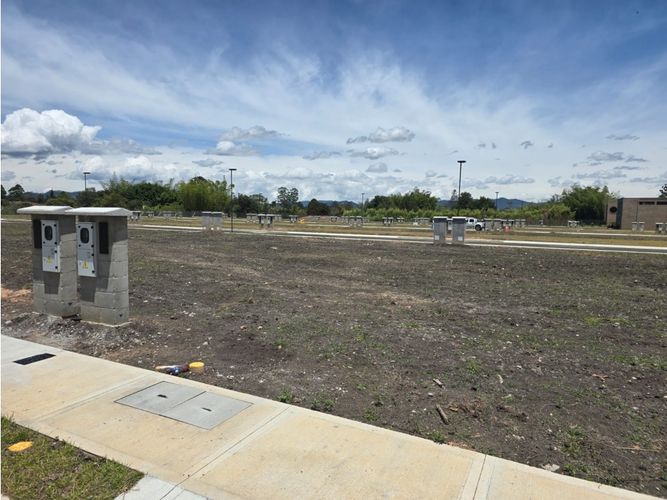 Lote en venta en Llano Grande, Rionegro, 108 m² · foto 6 de 17