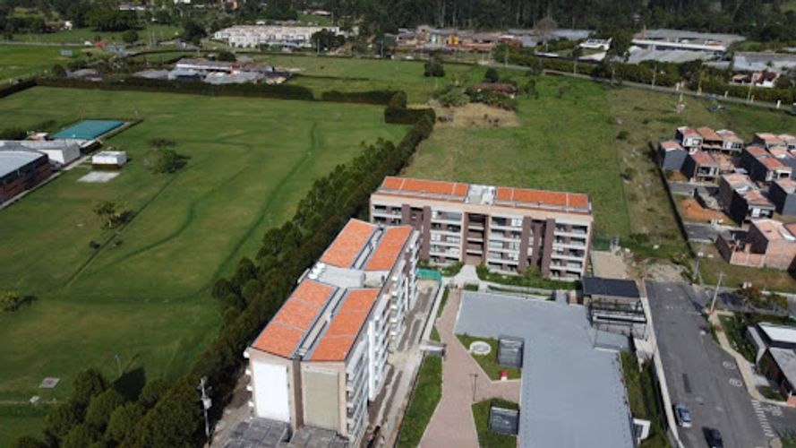 Apartamento de 2 alcobas en venta en La Ceja, 63 m² · foto 3 de 7