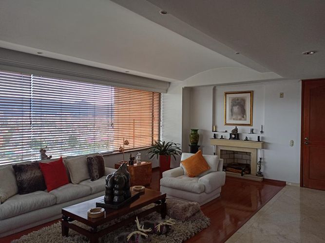 Apartamento de 5 alcobas en venta en Colina Campestre, Bogotá, 285 m² · foto 3 de 23