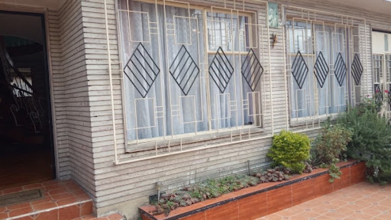 Casa en venta en Gran America, Bogotá · foto 2 de 10