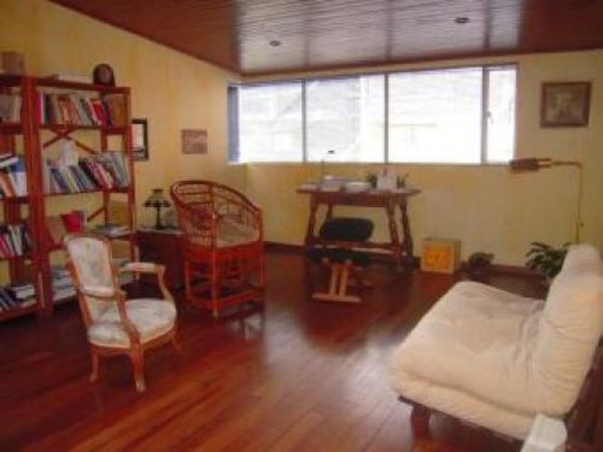 Casa de 4 alcobas en venta en Cedro Bolivar, Bogotá, 372 m² · foto 7 de 10