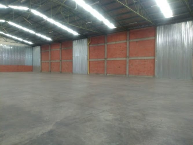 Bodega en arriendo en Boyero, Madrid, 687 m² · foto 10 de 10