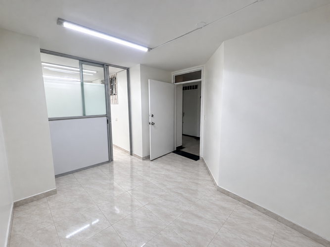 Consultorio en arriendo en Sector Plaza De Bolivar, Pereira, 20 m² · foto 2 de 5