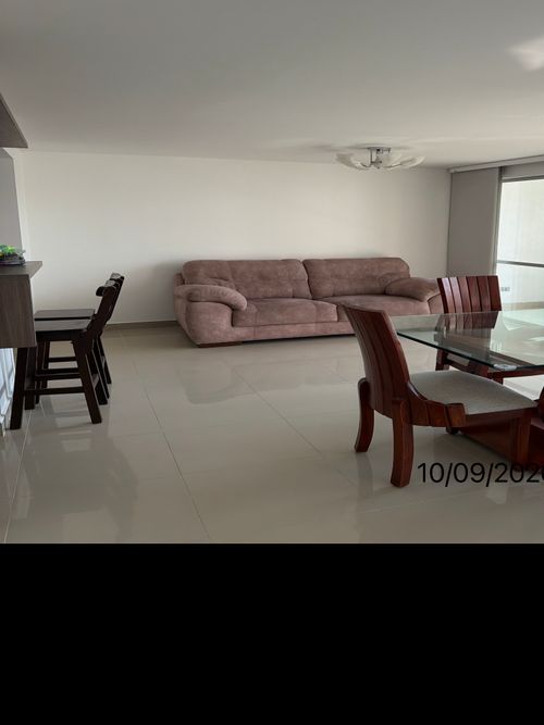 Apartamento de 2 alcobas en venta en Capriani, Cali, 90 m² · foto 5 de 20