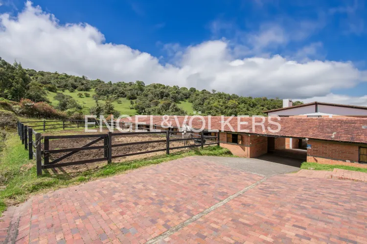 Casa de 4 alcobas en venta en La Violeta, Sopó, 364 m² · foto 22 de 22