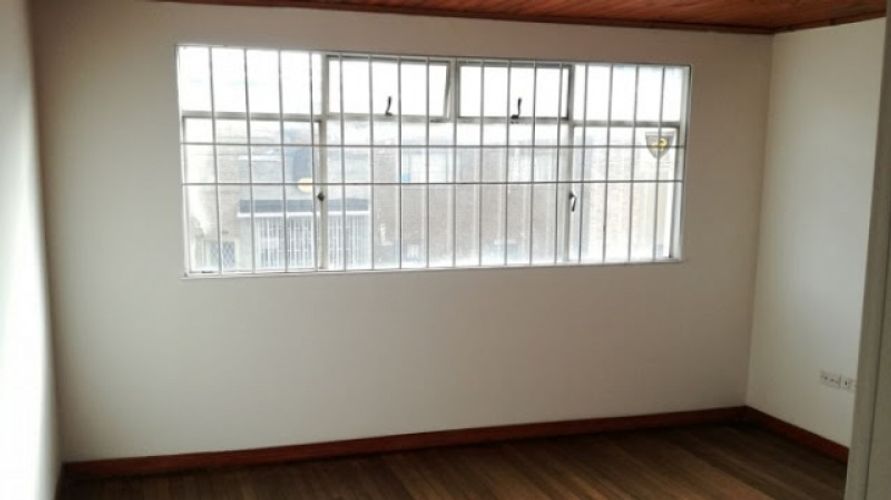 Casa de 2 alcobas en venta en San Gabriel Norte, Bogotá, 220 m² · foto 4 de 6