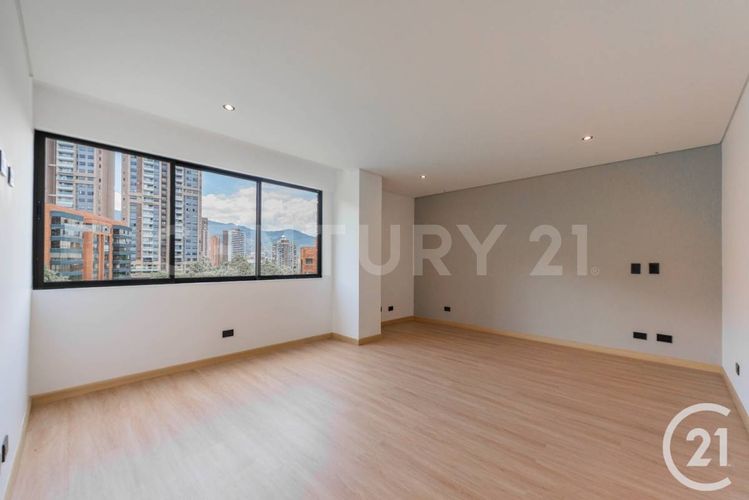 Apartamento en venta en El Campestre, Medellín · foto 8 de 22