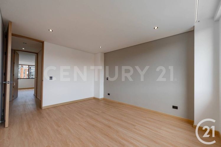 Apartamento en venta en El Campestre, Medellín · foto 13 de 22