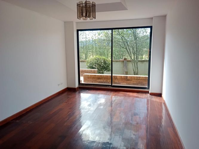 Casa de 4 alcobas en venta en Conejera, Bogotá, 300 m² · foto 5 de 24