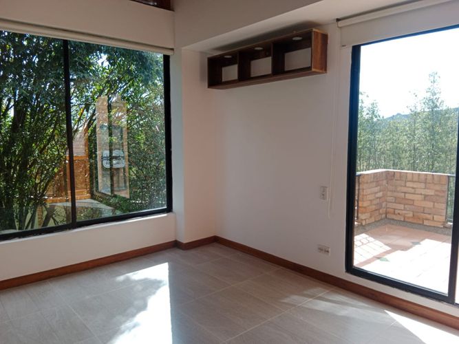Casa de 4 alcobas en venta en Conejera, Bogotá, 300 m² · foto 13 de 24