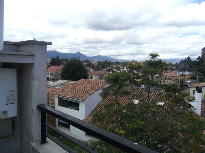 Casa de 3 alcobas en venta en Cerros De Niza, Bogotá, 320 m² · foto 17 de 19