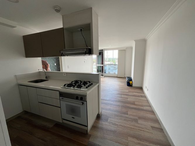 Apartaestudio en venta en Pinares, Pereira, 52 m² · foto 6 de 12
