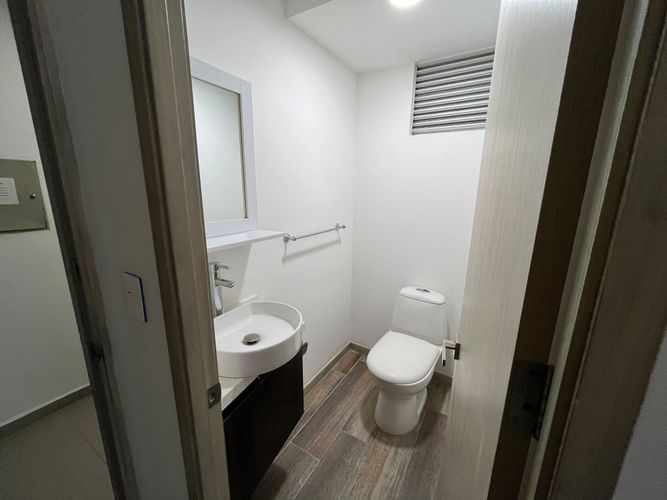 Apartaestudio en venta en Pinares, Pereira, 52 m² · foto 11 de 12