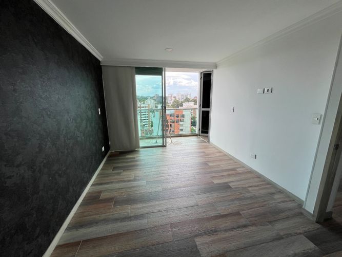 Apartaestudio en venta en Pinares, Pereira, 52 m² · foto 3 de 12