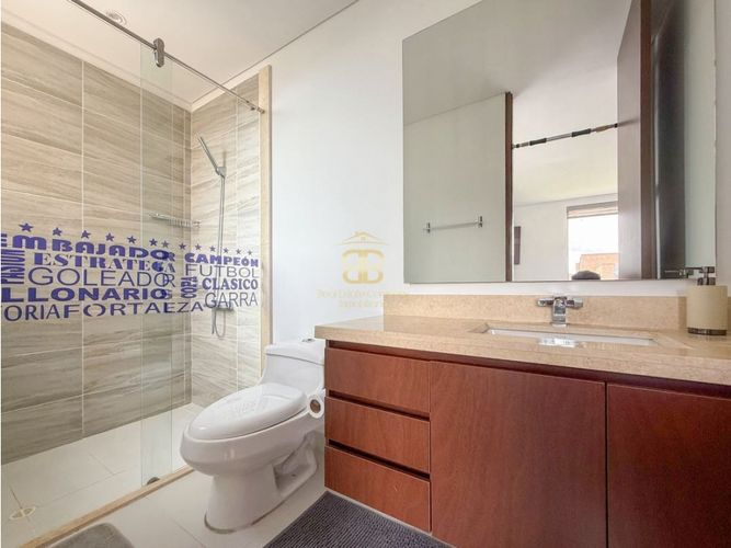 Casa de 3 alcobas en venta en Pueblo Viejo, Cota, 223 m² · foto 18 de 24