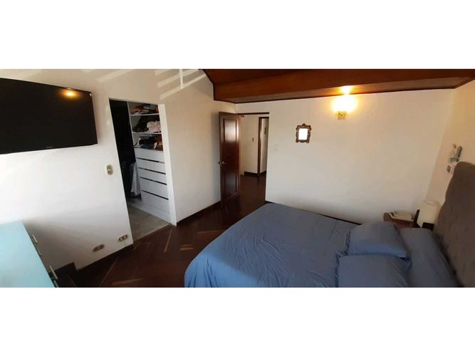 Casa de 4 alcobas en venta en Ciudad Jardin Norte, Bogotá, 260 m² · foto 22 de 24
