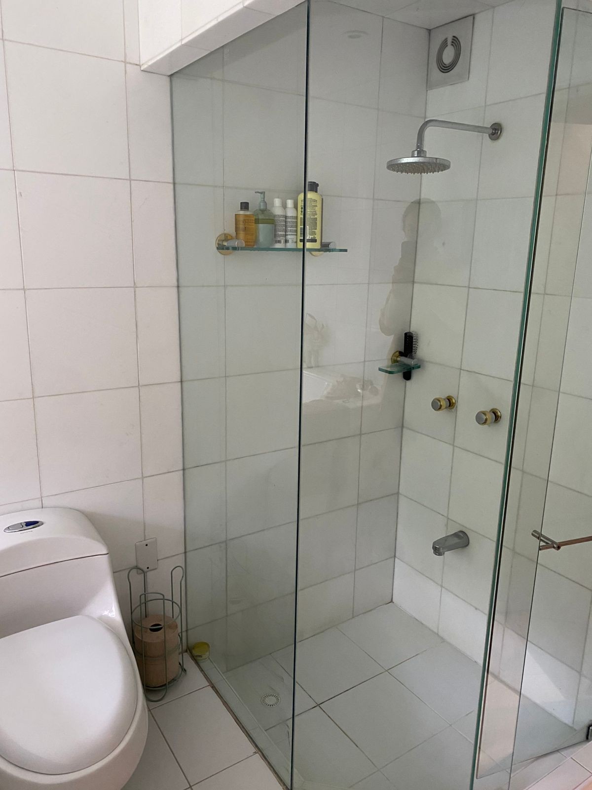 Apartamento en arriendo en Los Rosales, Bogotá · foto 23 de 24