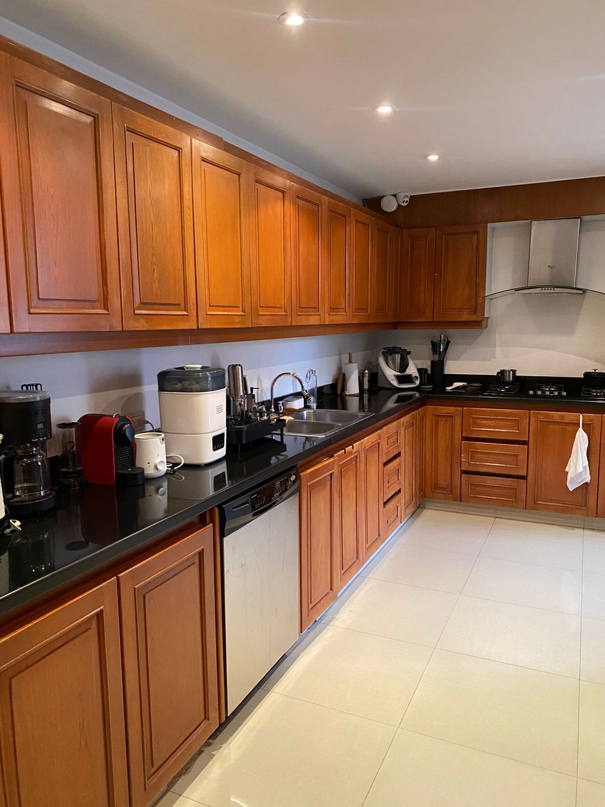 Apartamento en arriendo en Los Rosales, Bogotá · foto 12 de 24
