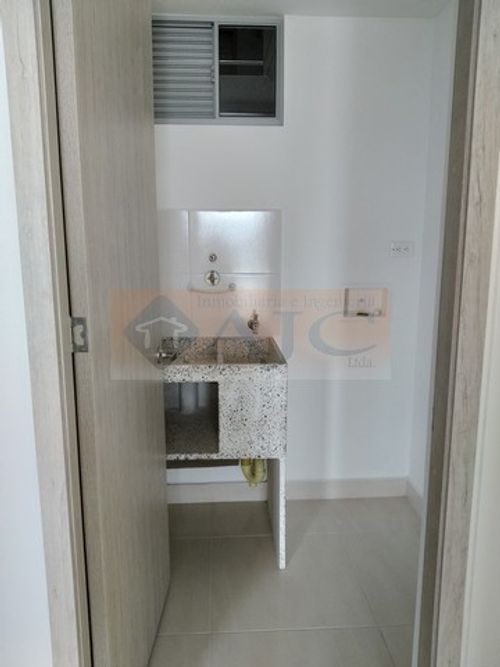 Apartamento de 3 alcobas en venta en San Francisco, Bucaramanga, 63 m² · foto 9 de 23