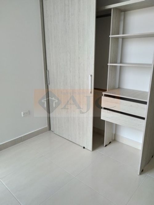 Apartamento de 3 alcobas en venta en San Francisco, Bucaramanga, 63 m² · foto 14 de 23