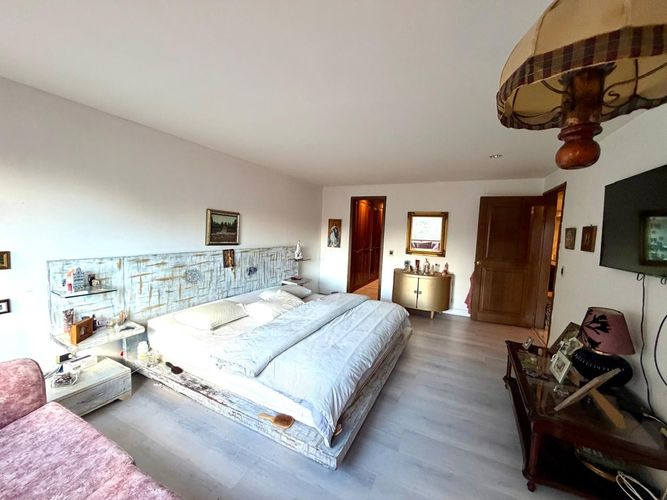 Apartamento de 4 alcobas en venta en Lindaraja, Bogotá, 257 m² · foto 13 de 22